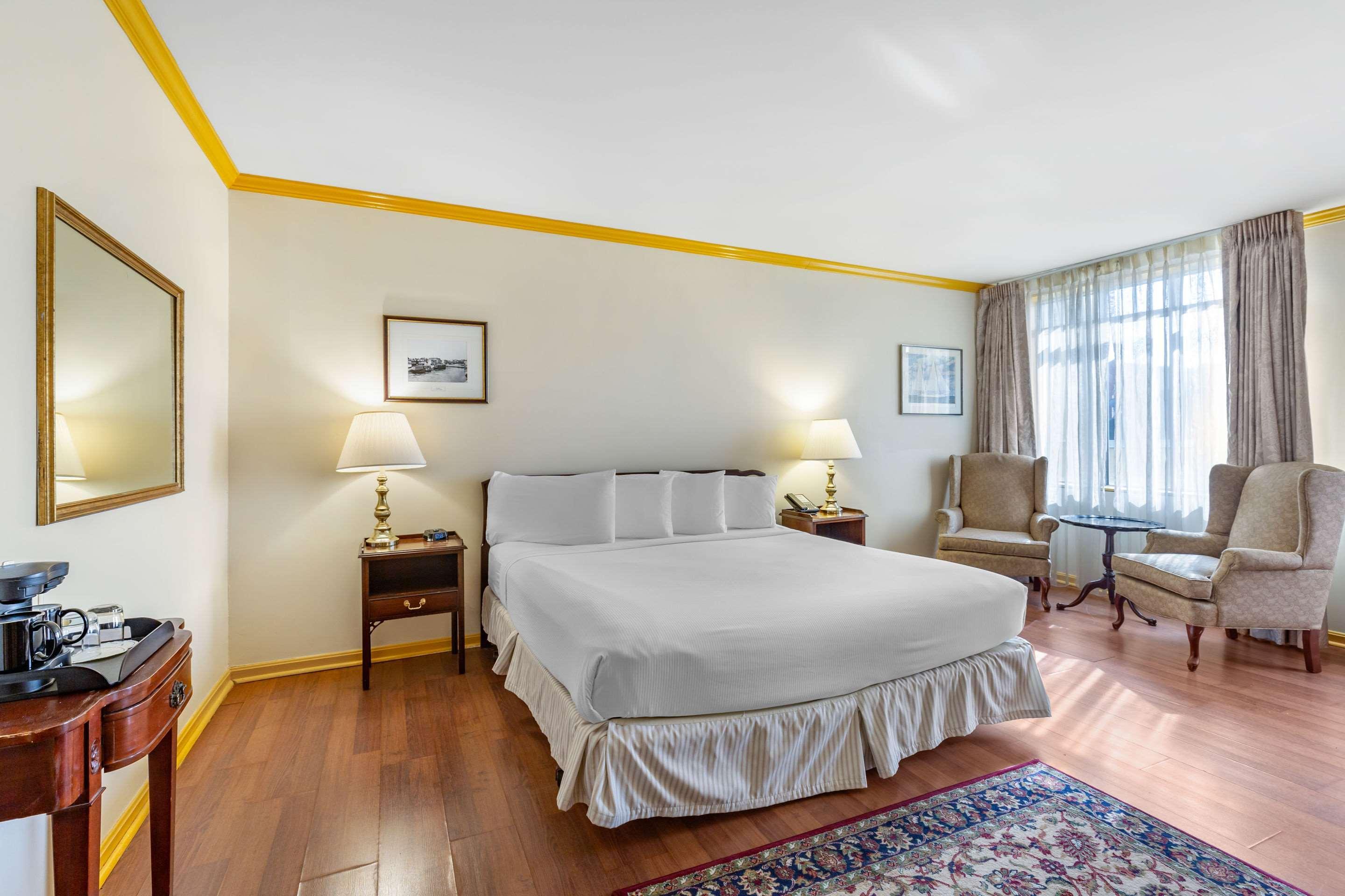 The William Fell Baltimore, Tapestry Collection By Hilton Esterno foto