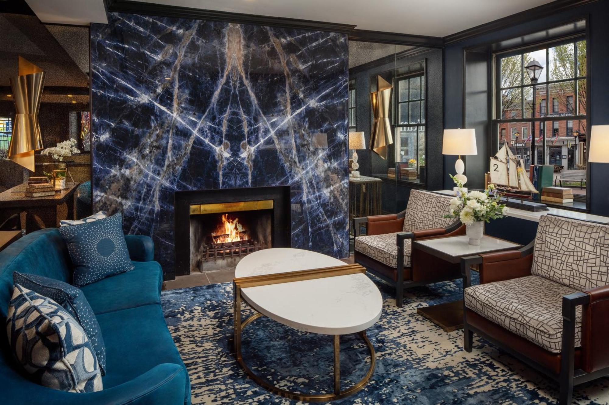 The William Fell Baltimore, Tapestry Collection By Hilton Esterno foto